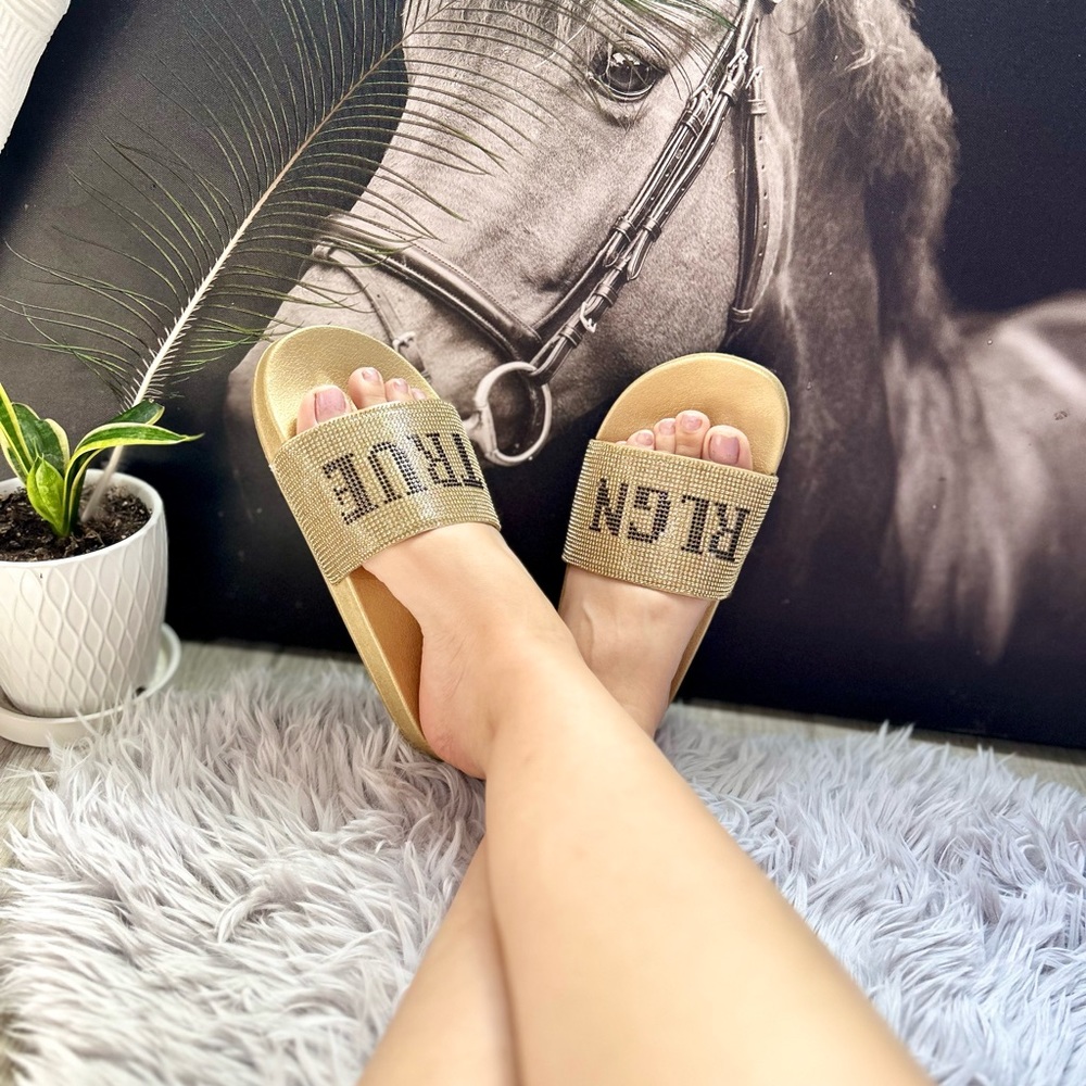 EUC True Religion Bling Meyer Gold Rhinestone Slide Sandals